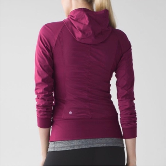 Lululemon In Flux Jacket(Reversible) - Picture 2 of 10